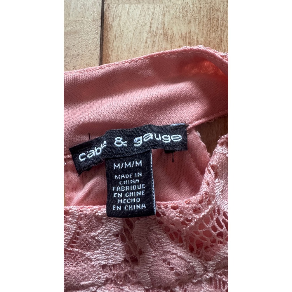 Cable & Gauge Pink Floral Lace Halter Neck Sleeveless Top Medium - Picture 2 of 6